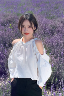 引诱我的巨乳女邻居